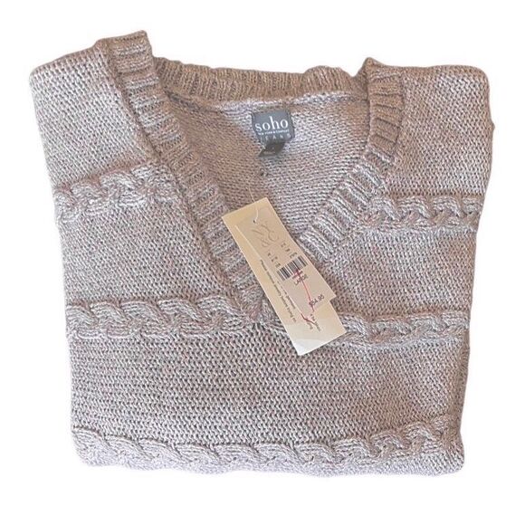 Womens NWT New York & Co Soho Metallic Cable Long Sleeve V-Neck Sweater - Size: - Picture 9 of 15